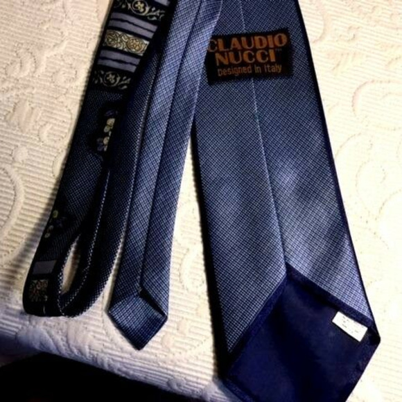 Men's Claudio Nucci Necktie - Floral Purple - Picture 3 of 8